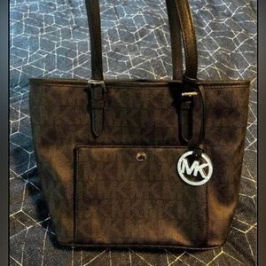 Michael Kors Tote